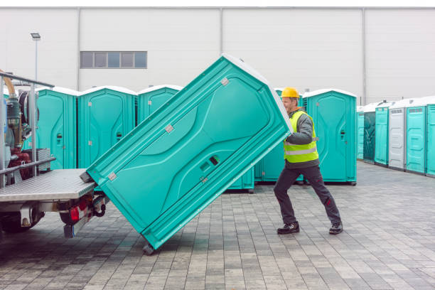 Portable Toilet Options We Offer in Luckey, OH